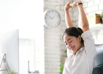 Micro-descansos estratégicos: la verdadera ciencia y el secreto para sobrevivir al burnout del home office
