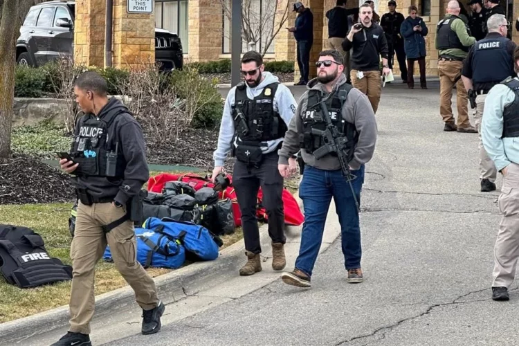 Abaten al autor de tiroteo en una sinagoga de Michigan