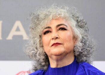 “No me llama la atención”: Amanda Miguel lanza contundente crítica a la voz de Ángela Aguilar