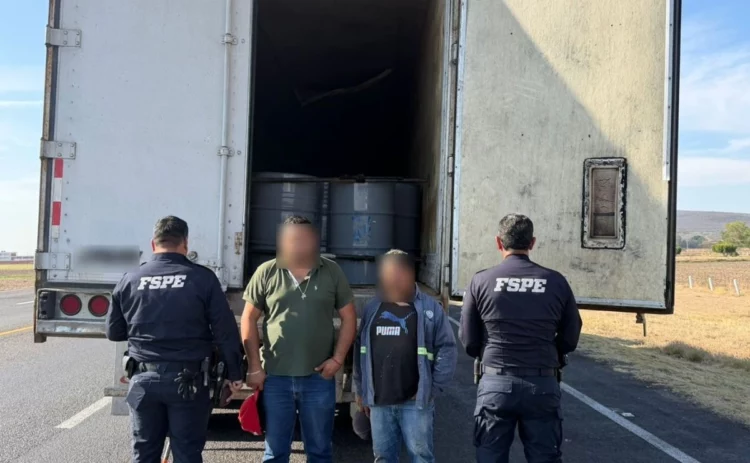 Aseguran tráiler con químicos para drogas en Guanajuato
