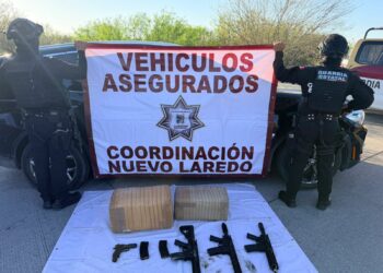 Aseguran armas, droga y vehículo en Nuevo Laredo
