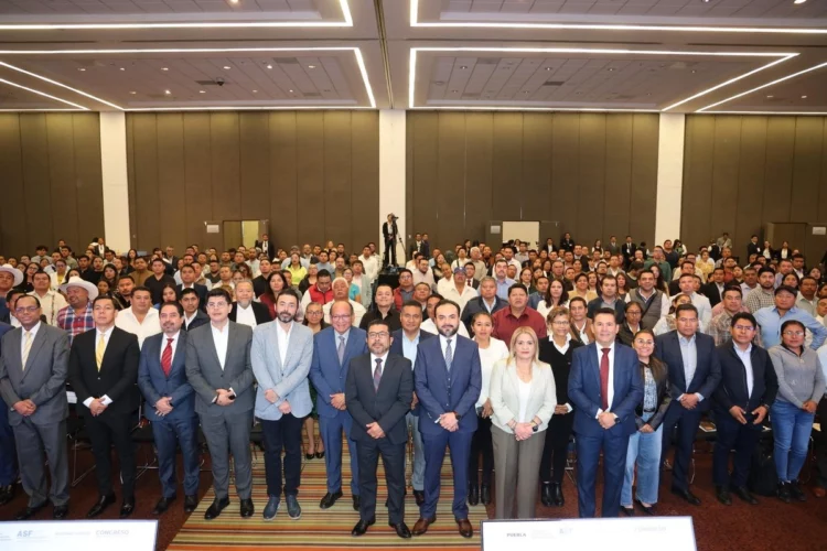 ASF anuncia recorte de salarios y estructura interna