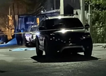 Niño muere atropellado al salir de su casa en Nuevo León