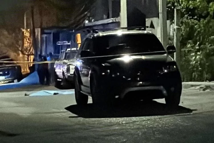 Niño muere atropellado al salir de su casa en Nuevo León