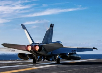 Kuwait derriba por error tres aviones de combate estadunidenses