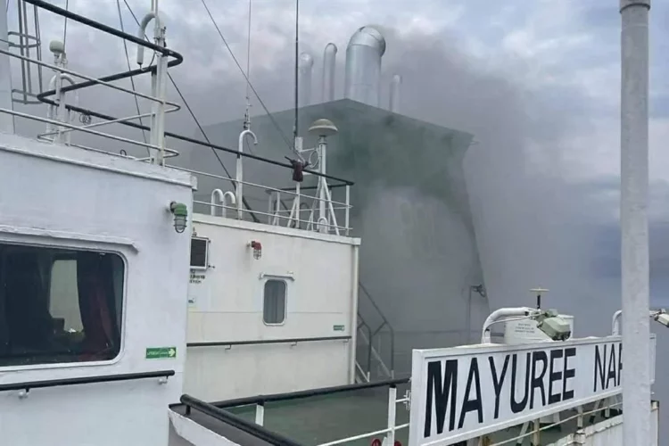 Omán ordena evacuar barcos por medida de precaución