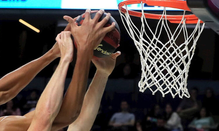 Estados Unidos frena a la Selección Mexicana de Basquetbol