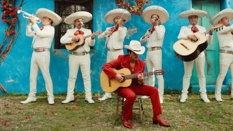 Bruno Mars lanza ‘The Romantic’, su primer álbum en solitario en casi una década