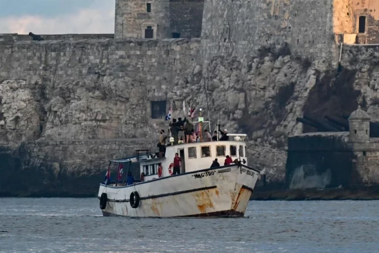 Rusia confirma envío de combustible a Cuba