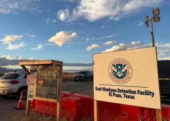 Corte Suprema de EEUU evalúa legalidad de asilo en fronteras