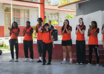 CorreBasket visita la primaria José Dolores Ponce en Tamaulipas