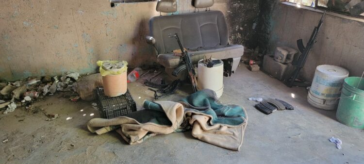 Decomisan armas y ponchallantas en Díaz Ordaz