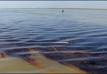 Sheinbaum niega fuga en Cantarell por derrame