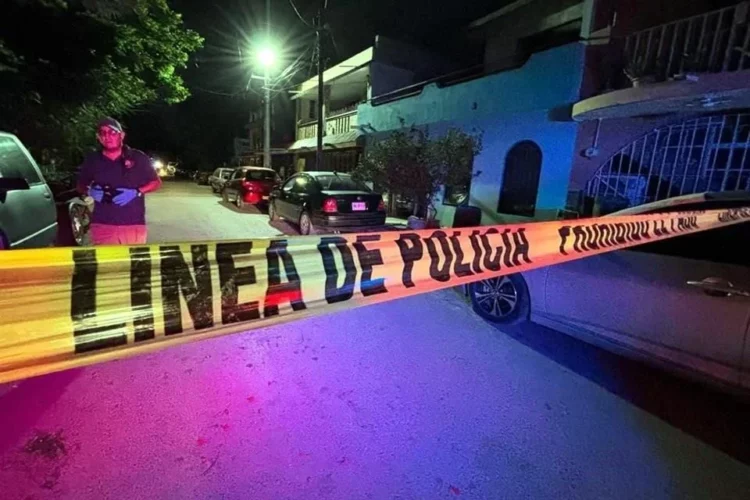 Atropella a adolescente y lo matan a golpes