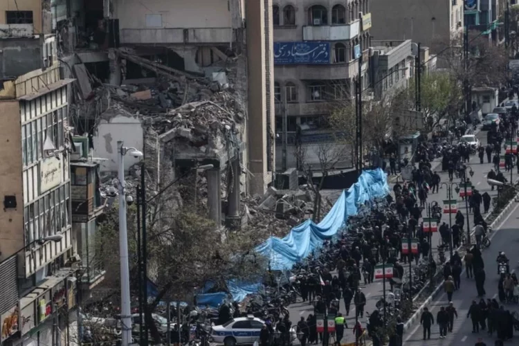 Irán fija condiciones para frenar guerra con Estados Unidos