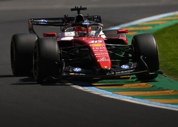 GP de Australia: Leclerc y Hamilton dominan el inicio de la F1