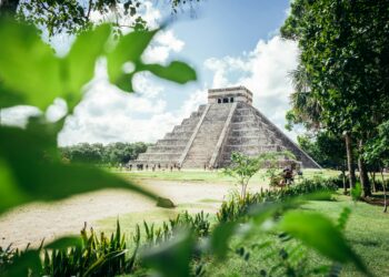 Equinoccio 2026 en Chichén Itzá: Horarios, reglas y cómo ver el descenso de Kukulcán