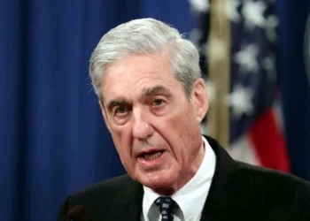 Trump “celebra” fallecimiento de ex jefe del FBI