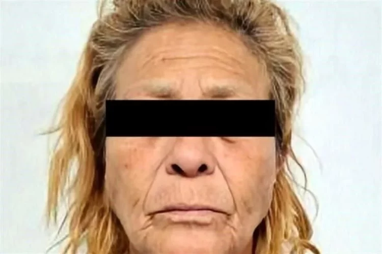 Detienen a mujer por abandonar cadáver en Monterrey