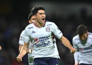 Cruz Azul empata con Pumas y recupera el liderato del Clausura 2026