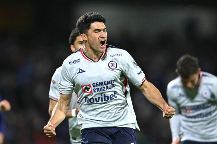 Cruz Azul empata con Pumas y recupera el liderato del Clausura 2026