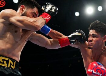 Vaquero Navarrete noquea a Sugar Núñez y unifica títulos