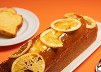 ¿Cansado de los mismos postres? Te mostramos la mejor receta de Bizcocho de naranja