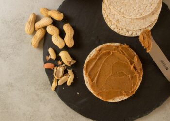 Crema de cacahuate: por qué dejó de ser un gusto culposo y se volvió un superalimento