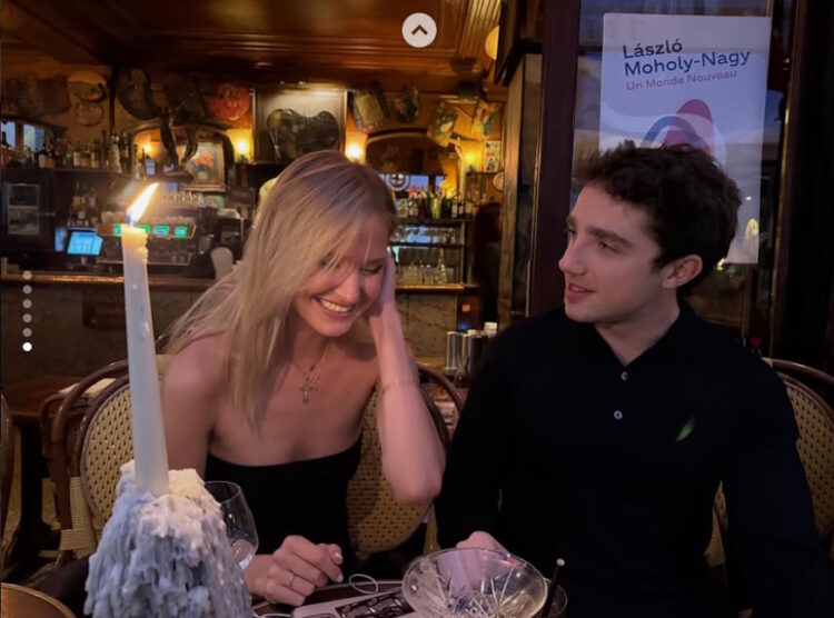 Boda de poder en París: El heredero de Kering se compromete con la aristócrata Lara Cosima