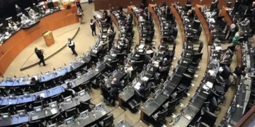 Aplazan resolución de Plan B hasta después de vacaciones