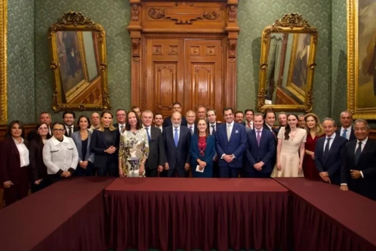 Sheinbaum revisa con empresarios avances del Plan México