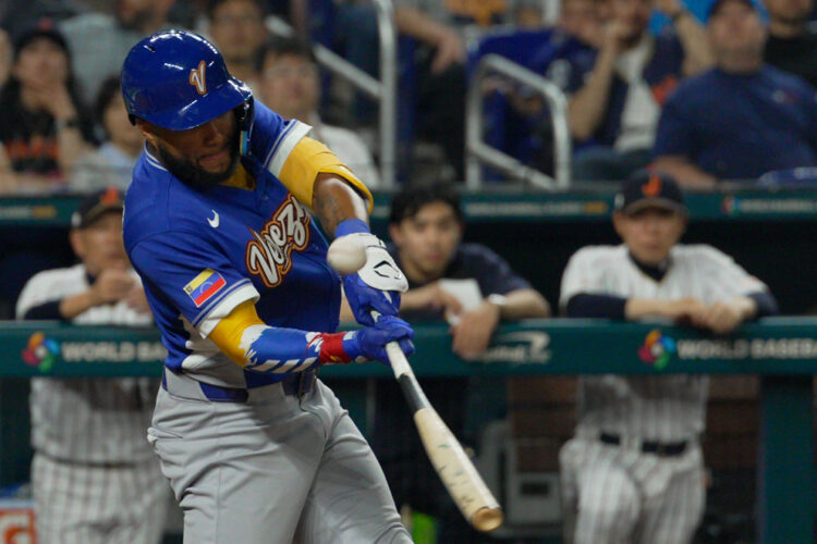 Venezuela derrota a Estados Unidos y gana su primer título del WBC