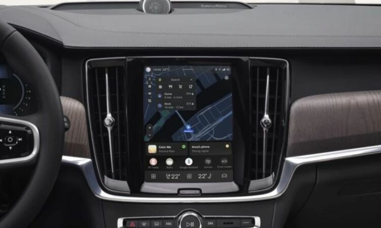 Tu Volvo de hace tres años ahora es como uno nuevo: Así es la masiva actualización de software de la marca sueca