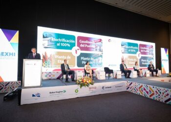 Tamaulipas presenta estrategia de soberanía y desarrollo energético en la Convención Nacional Petrolera