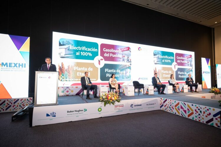 Tamaulipas presenta estrategia de soberanía y desarrollo energético en la Convención Nacional Petrolera