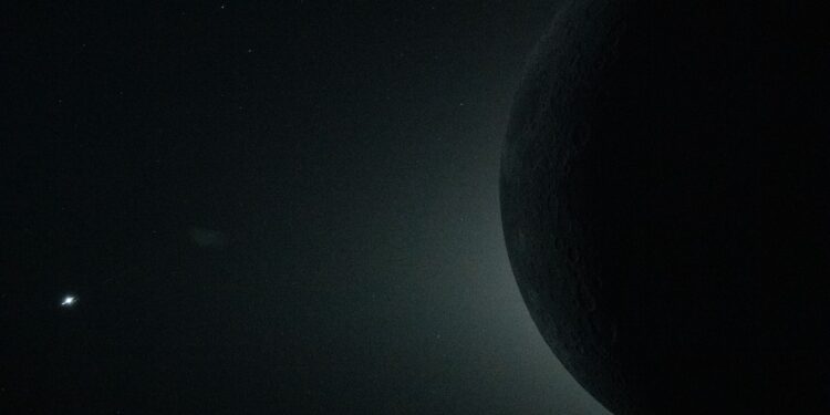 Misión lunar captura fotografías nunca vistas de la Luna