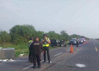 Choque de dos camionetas en la carretera Reynosa-San Fernando