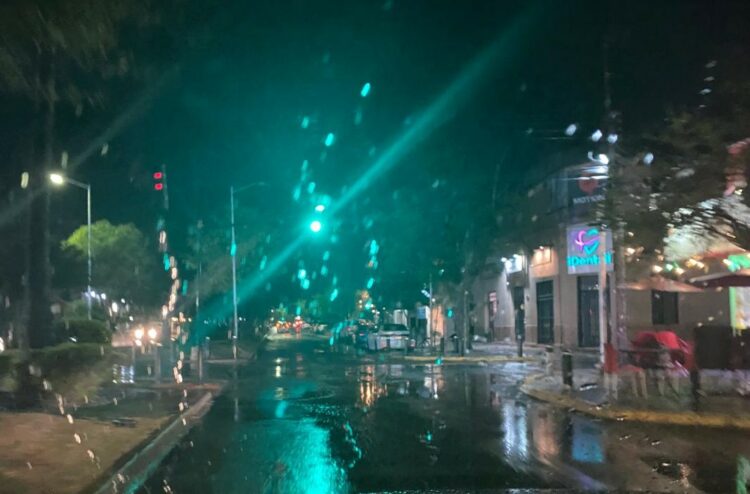 Y apareció la lluvia en Cd. Victoria, Tamaulipas, luego casi cuatro meses de sequía.