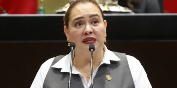 Piden que primas de seguros de gastos médicos mayores no suban por encima del porcentaje máximo anual