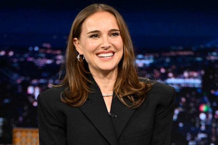 Natalie Portman confirma su tercer embarazo y reflexiona sobre la maternidad a los 44 años