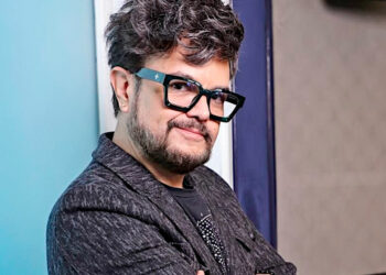 Aleks Syntek enfrenta demanda por despido injustificado y posible denuncia por acoso sexual