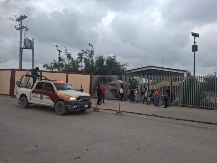 Educación activa protocolos ante amenazas de tiroteos escolares