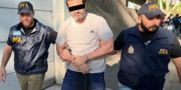 Sheinbaum gestiona traer a México a exmarino huachicolero