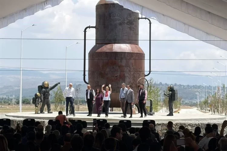 Sheinbaum admite que Estado no puede solo garantizar bienestar