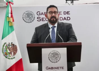 Analiza FGR petición de extradición contra gobernador Rubén Rocha