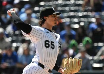 Histórico inicio en Chicago: Medias Blancas barren a Toronto con joya de Davis Martin