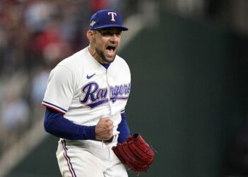 Nathan Eovaldi guía victoria de los Rangers de Texas ante los Yankees de Nueva York