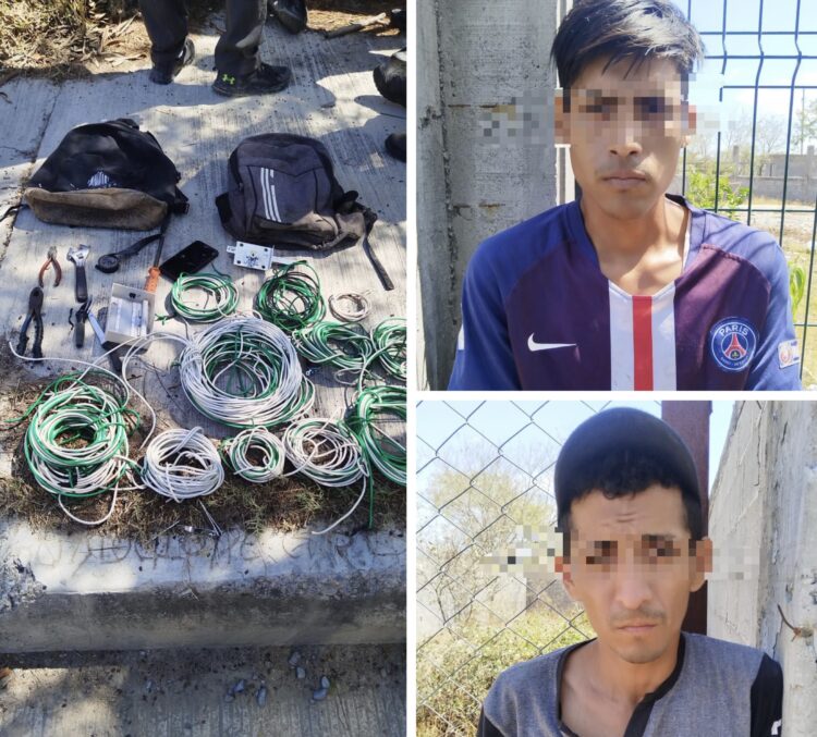 Detienen a sujetos saqueando casa