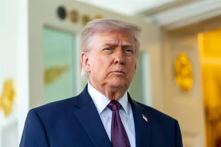 Trump sugiere posible paso por Cuba tras Irán