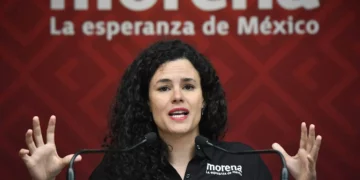 Alcalde deja Morena y acepta cargo en Gobierno